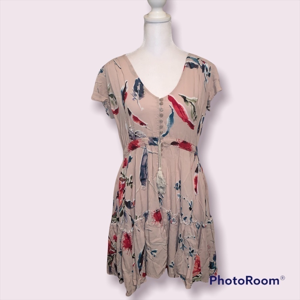 LF Three Days Dust Pink/Nude Floral‎ Mini Dress Open Neck w/Buttons Size Small